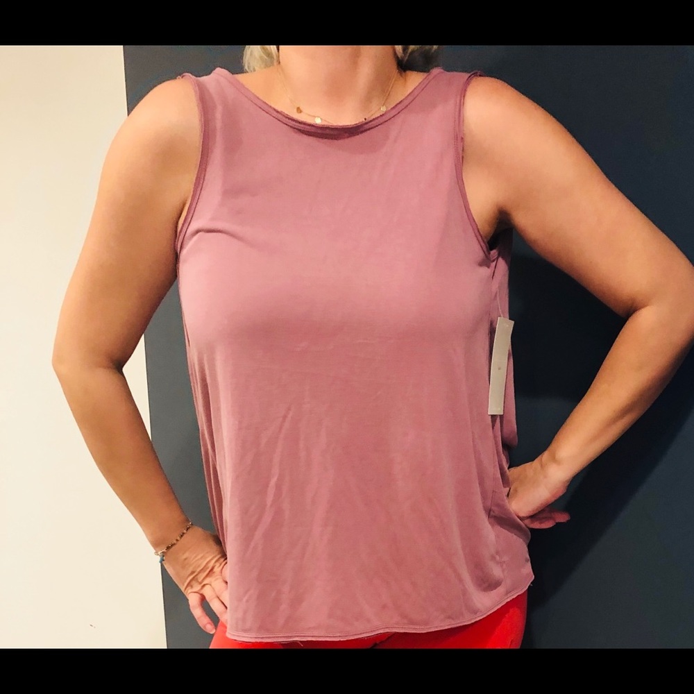 Women top